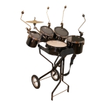 Schlagzeugwagen mit Snare, 4 Toms, 1 Hi-Hat, 4 Beckenhalter