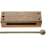 Kleiner Holzblock mit Schlegel